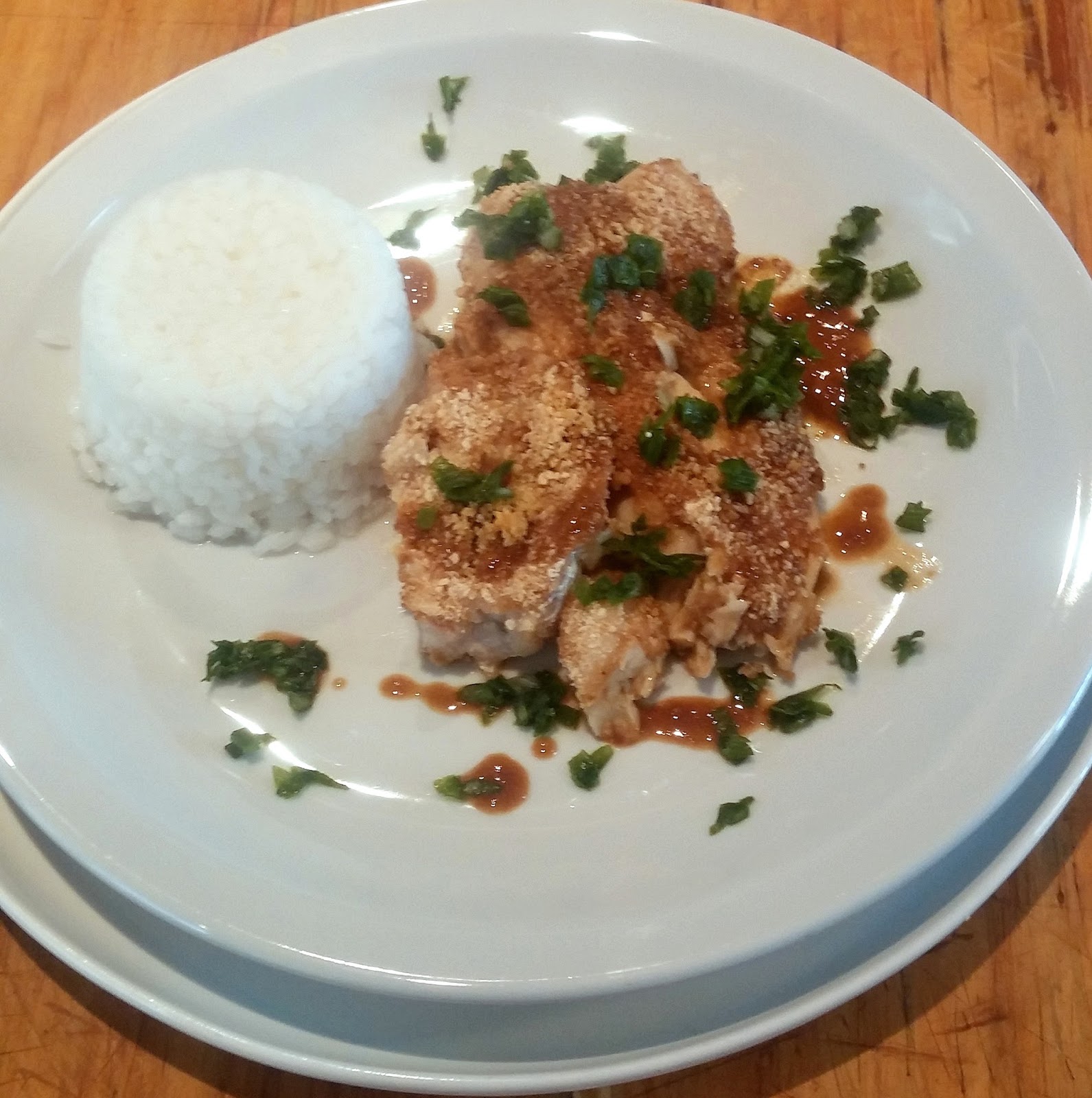FILETES DE PESCADO AL HORNO CON DIJON, MANTECA Y PAN RALLADO, MUY FÁCIL